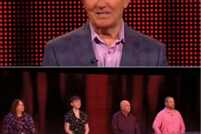 ITV The Chase fans ‘switch off’ as they make same complaint over ‘rude’ Bradley Walsh