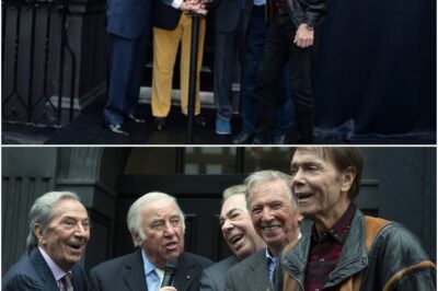 Palladium Legends Reunite! Des O’Connor, Sir Cliff Richard, Jimmy Tarbuck, and Tommy Steele—With a Combined Age of 323—Pose Together in Unforgettable Theatre Moment