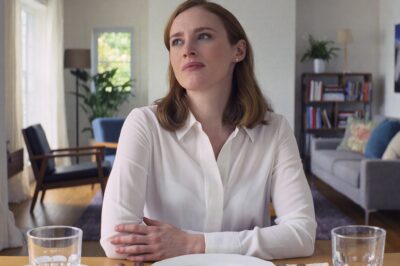 At The Family Meeting, My Parents Said: ‘She’ll Pay Everything.’ So I Left Without a Word