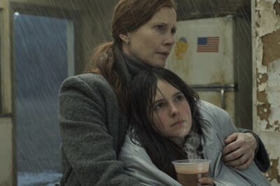 I sold my house to pay for my husband’s treatment for a life-threatening illness, but when he recovered, he left me for a younger woman. My son and my in-laws turned their backs on me, and I felt like I had hit rock bottom. On a cold, stormy night, I spent my last ten dollars to buy food and a blanket for a little girl shivering out in the rain – three days later, seventeen black cars suddenly pulled up in front of the shelter where I was staying.